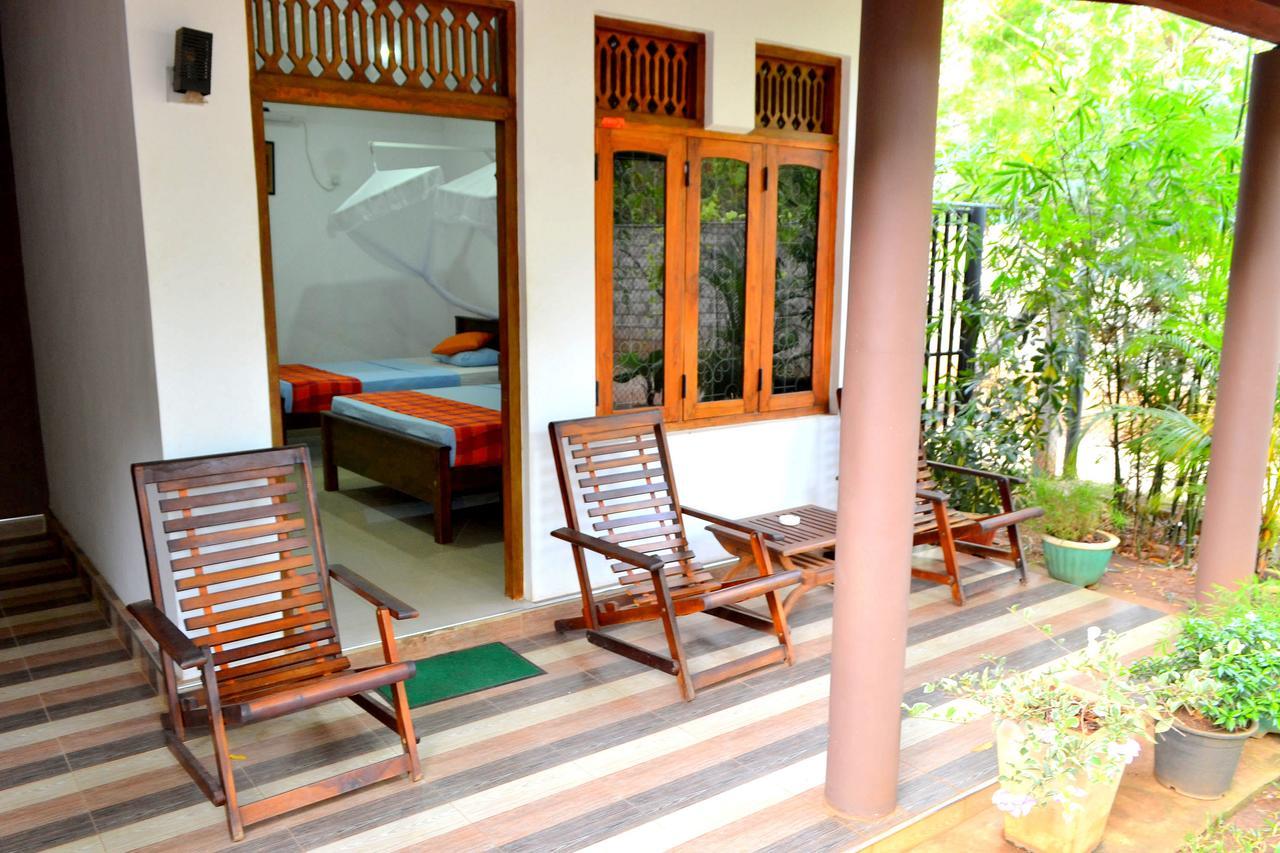 Max Safari Villa Udawalawe Exterior photo